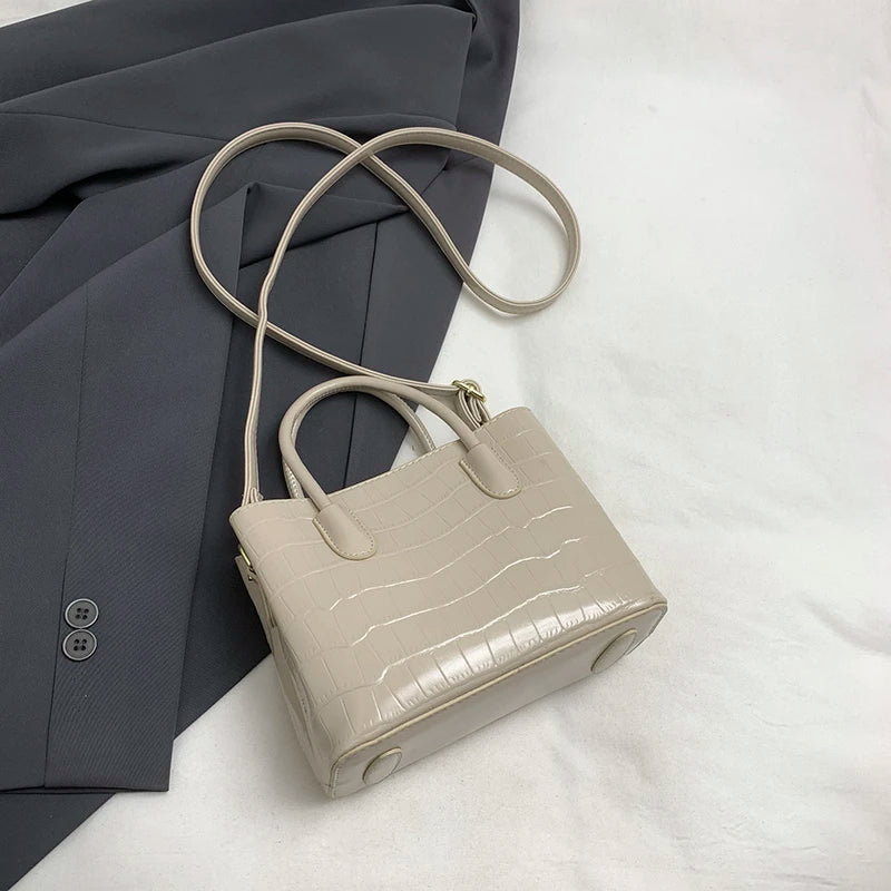 Classic Handbag Women's Bag Black Crocodile Pattern Crossbody Bag Female Pu Leather Commute Bag Top Brand Small Shoulder Bag