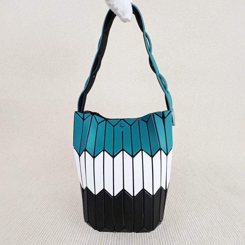 Large Capacity Geometric Diamond Work Bag Handheld Basket Bucket Bag Summer Handbag Women's Single Shoulder Underarm Bag