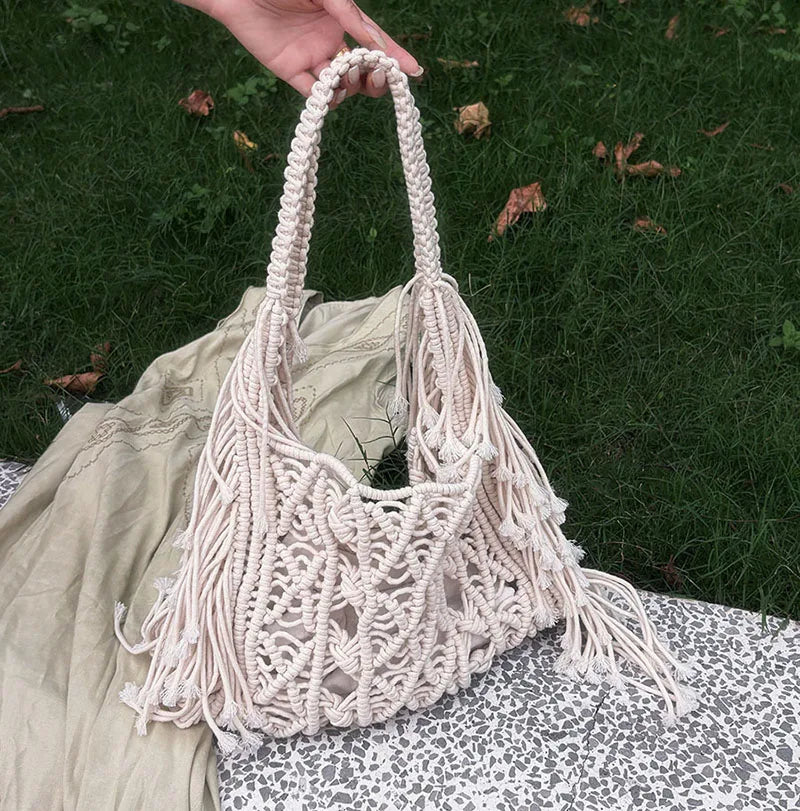 New Bohemian Hand-woven Bag Tote Hollow Beach Bags For Women Handbag Handmade Woven Shoulder Bag Summer Travel Bag