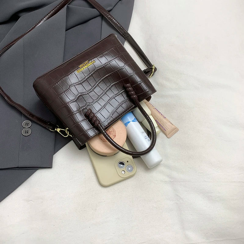Classic Handbag Women's Bag Black Crocodile Pattern Crossbody Bag Female Pu Leather Commute Bag Top Brand Small Shoulder Bag