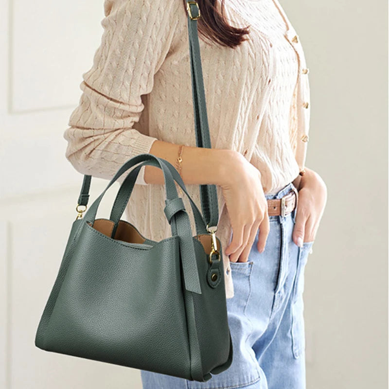 Women's Handbags Retro Fashion Simple New Texture Large Capacity Shoulder Bag Portable Messenger Bucket Bag