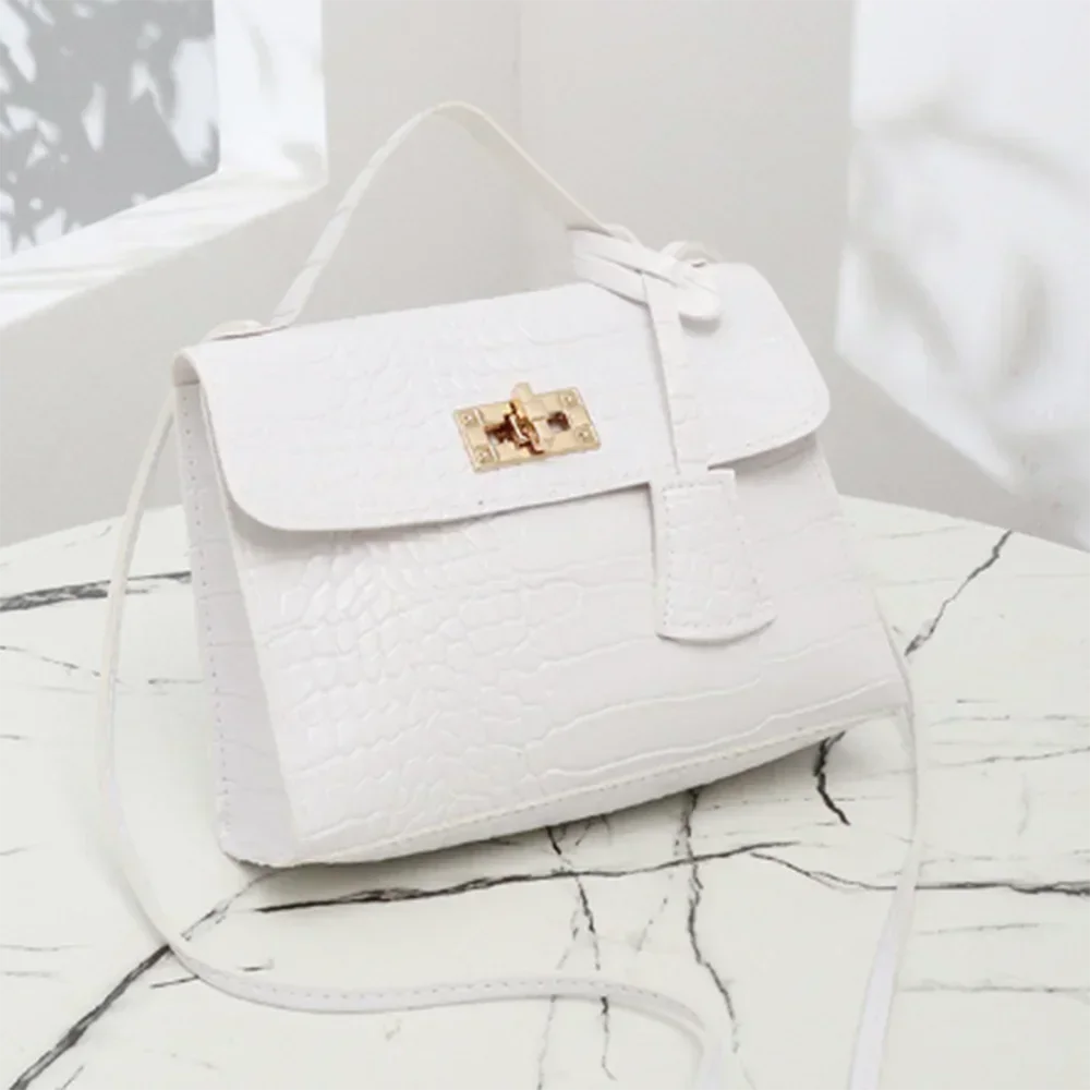 Hand Bags for Women. This Set of Women's Bags Is a Great Combination of Style and Functionali Bag Messenger Handbags