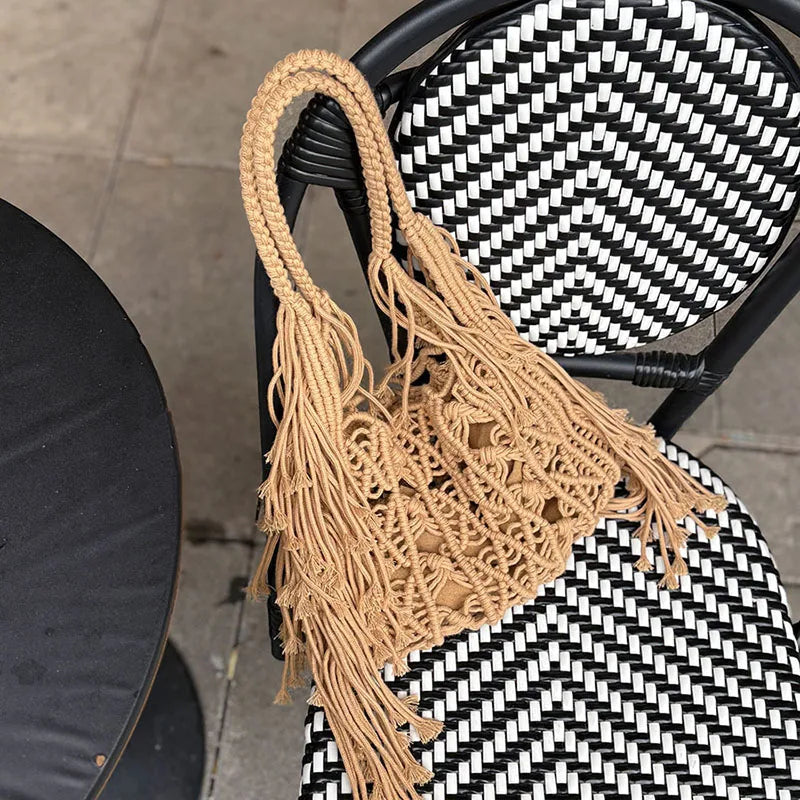 New Bohemian Hand-woven Bag Tote Hollow Beach Bags For Women Handbag Handmade Woven Shoulder Bag Summer Travel Bag